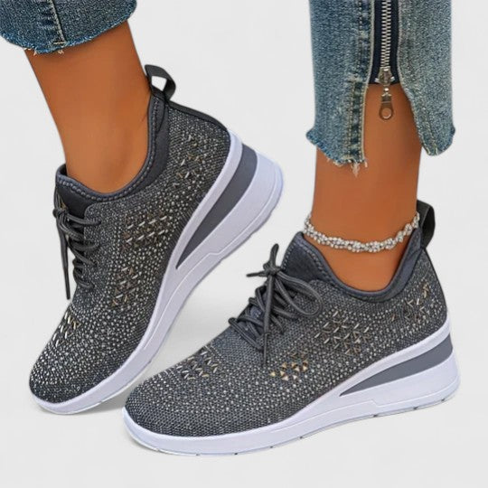 Women orthopedic sneakers with wide toe box and arch support