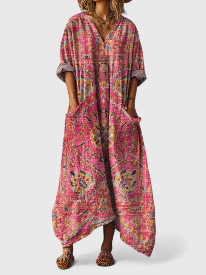 Women's boho maxi dress with paisley print and front pockets, loose cotton fit
