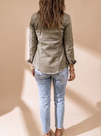 Women's denim jacket with button front, shirt collar and flap chest pockets