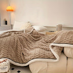 Microfiber blanket soft lightweight stripe design for couch bed and travel all seasons