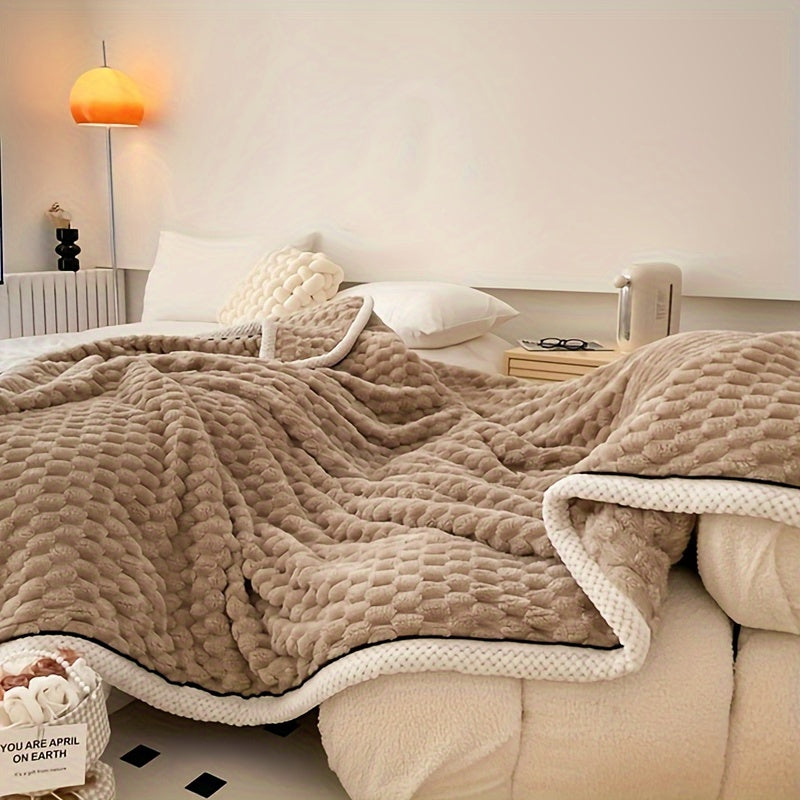Microfiber blanket soft lightweight stripe design for couch bed and travel all seasons