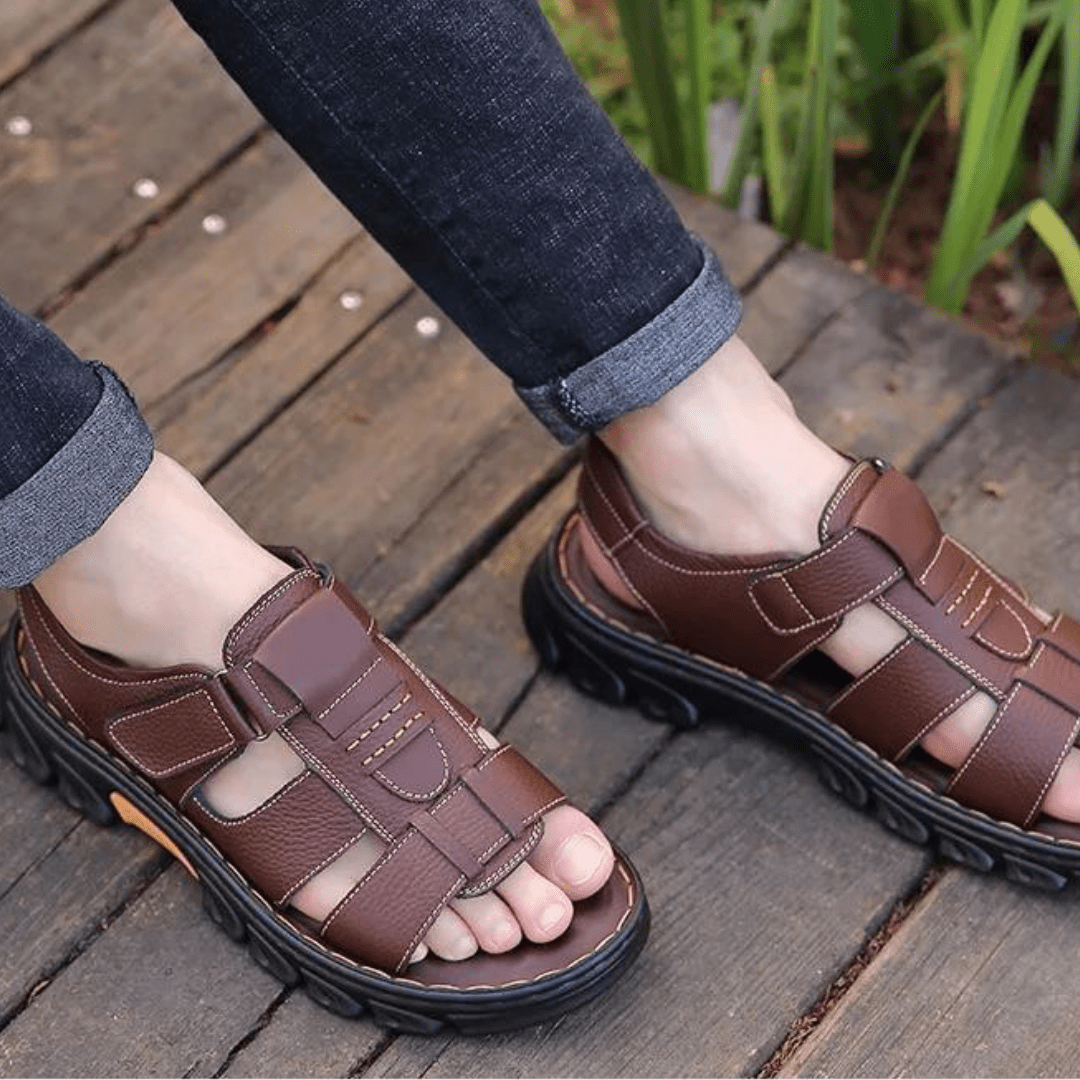 Sandálias Ortopédicas Masculinas | Couro, Velcro Ajustável