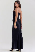 Women's off-shoulder corset mini dress with sweetheart neckline, figure-hugging party style