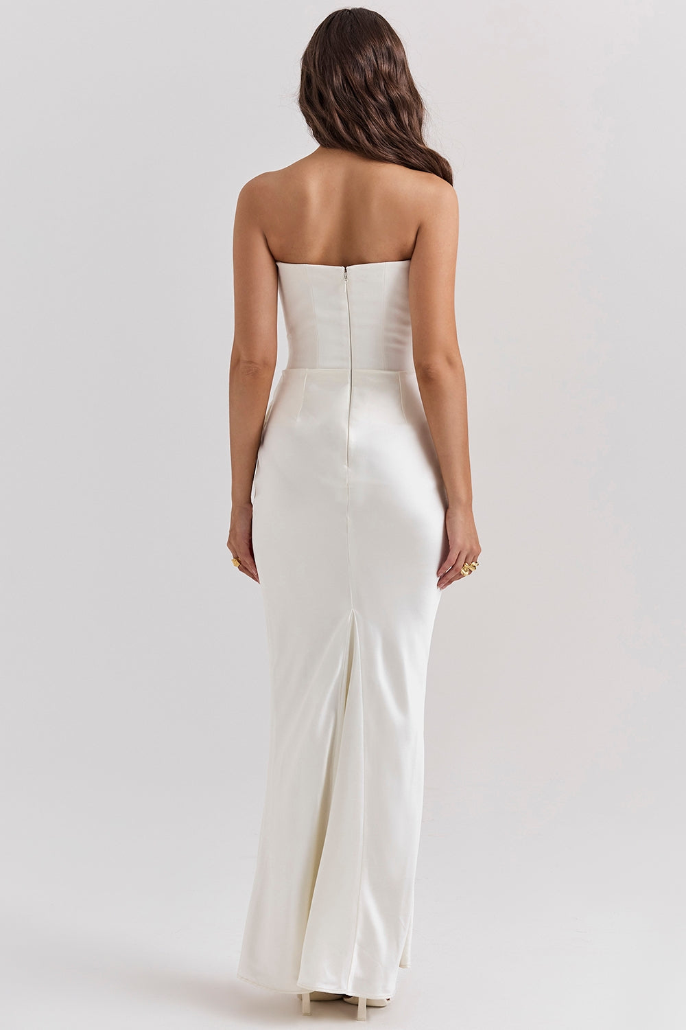 Women's off-shoulder corset mini dress with sweetheart neckline, figure-hugging party style