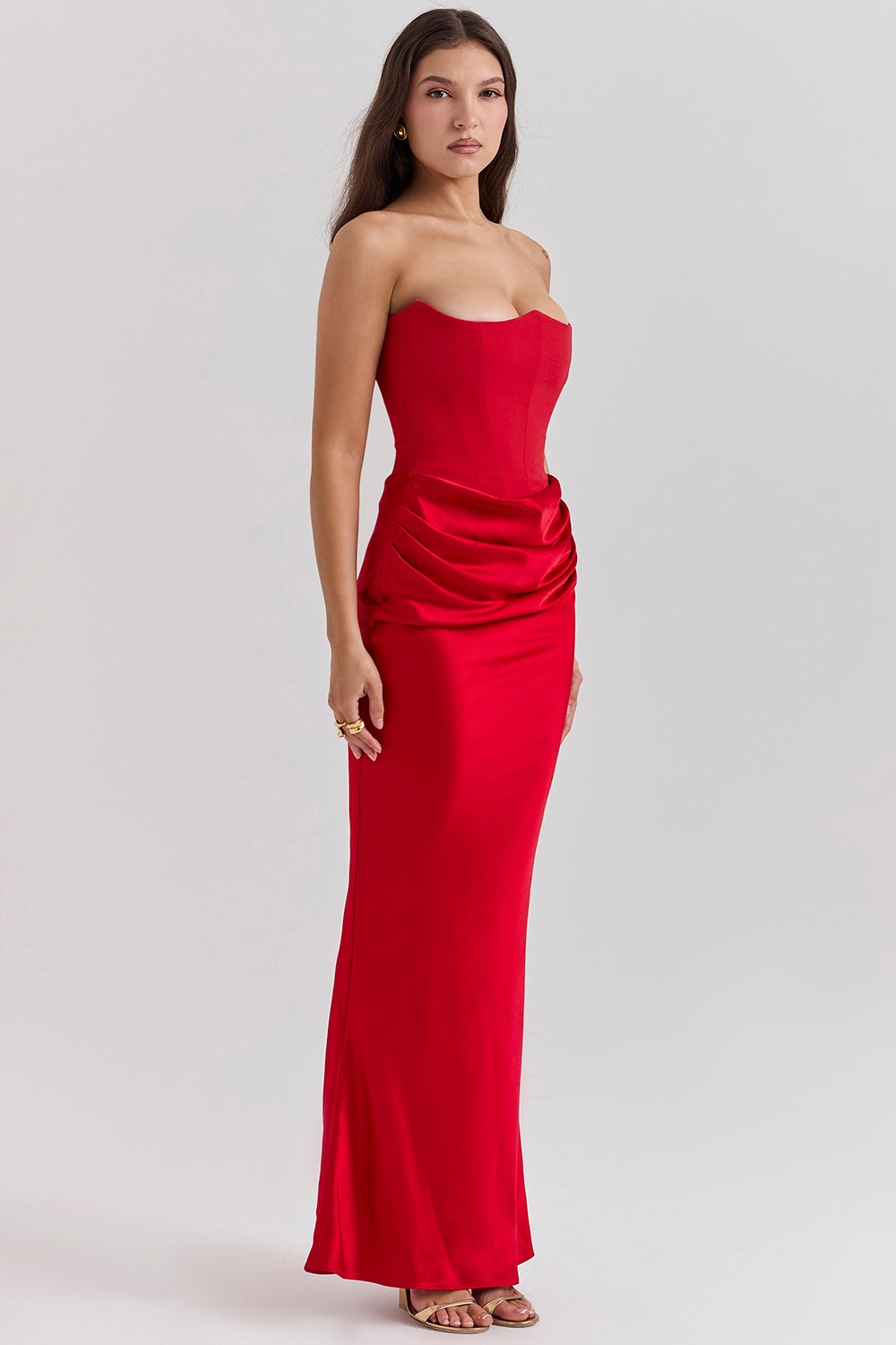 Women's off-shoulder corset mini dress with sweetheart neckline, figure-hugging party style
