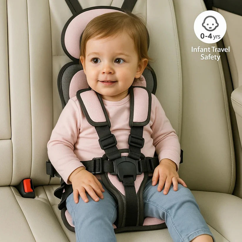 Portable child car seat with 5-point harness, foldable and lightweight for travel