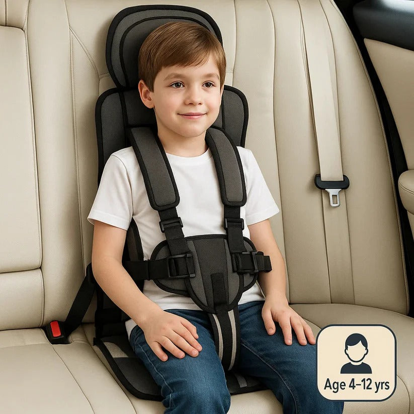 Portable child car seat with 5-point harness, foldable and lightweight for travel