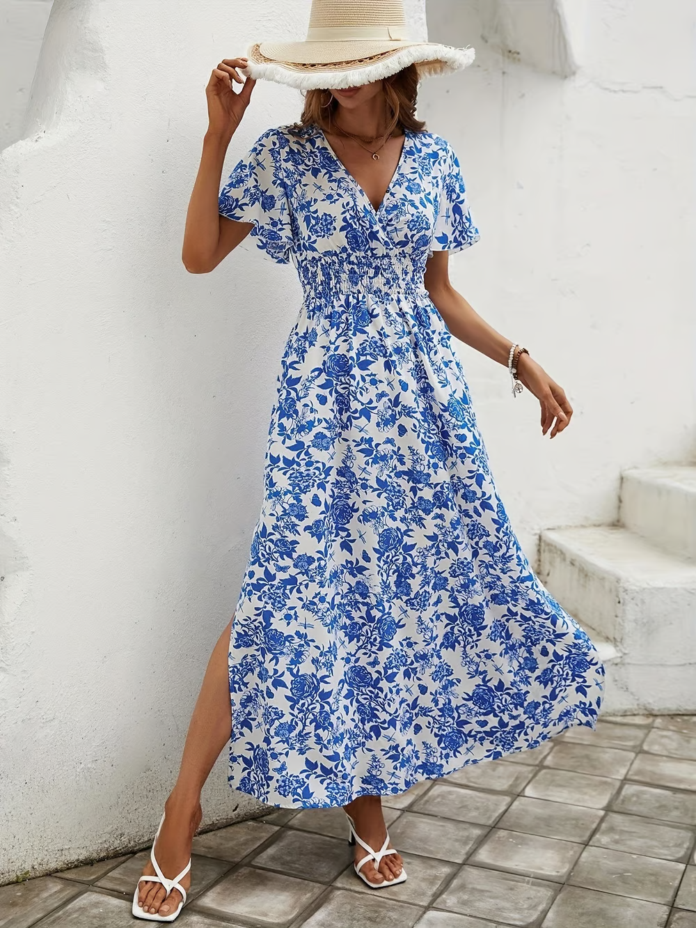 Women bohemian flowy dress V-neckline blue relaxed silhouette