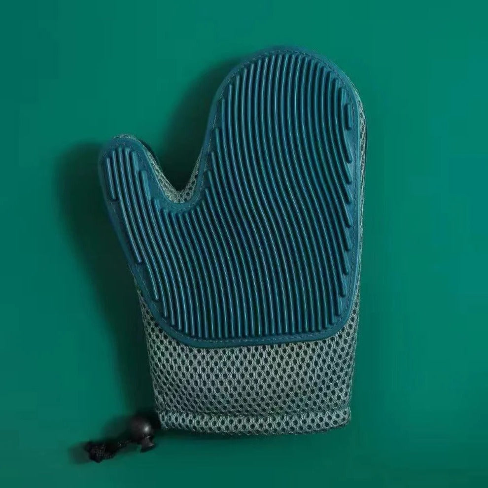 Cat grooming glove 2-in-1 rubber brush and massage, fits most hand sizes