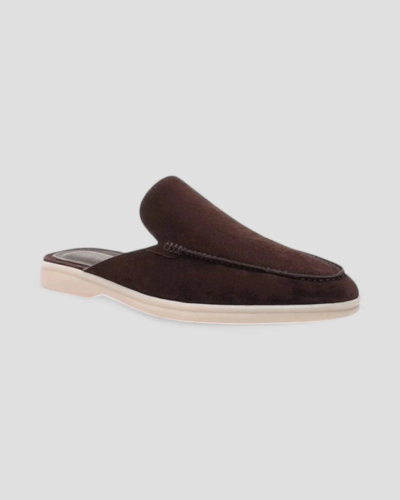 Men slip-on loafers in versatile colours, lightweight casual dress shoe