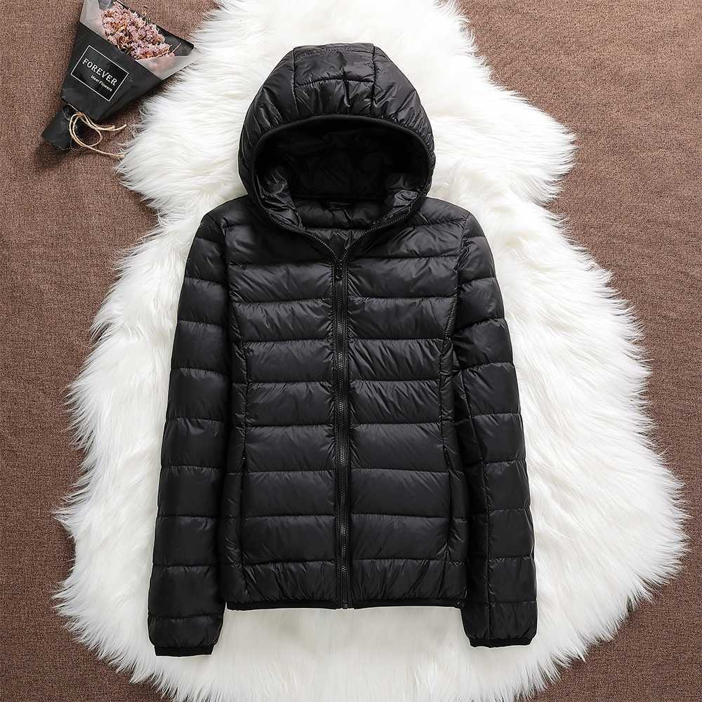 Women waterproof lightweight jacket with removable adjustable hood