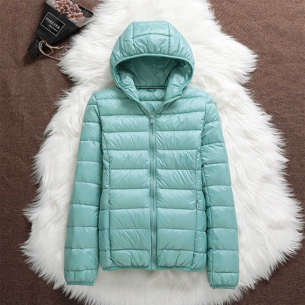 Women waterproof lightweight jacket with removable adjustable hood