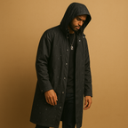 Men waterproof hooded rain jacket long cut in black