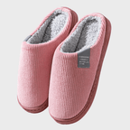 Women's warm slip-on slippers, soft and comfortable, available in multiple colors