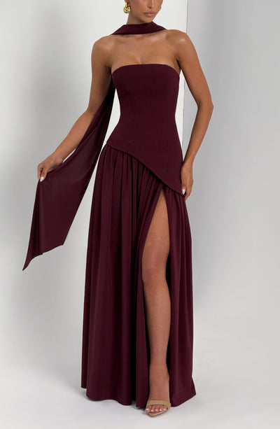 Women's strapless maxi dress with leg slit and flowy skirt, formal evening wear