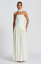 Women's strapless maxi dress with thigh slit and flowy skirt, formal evening style