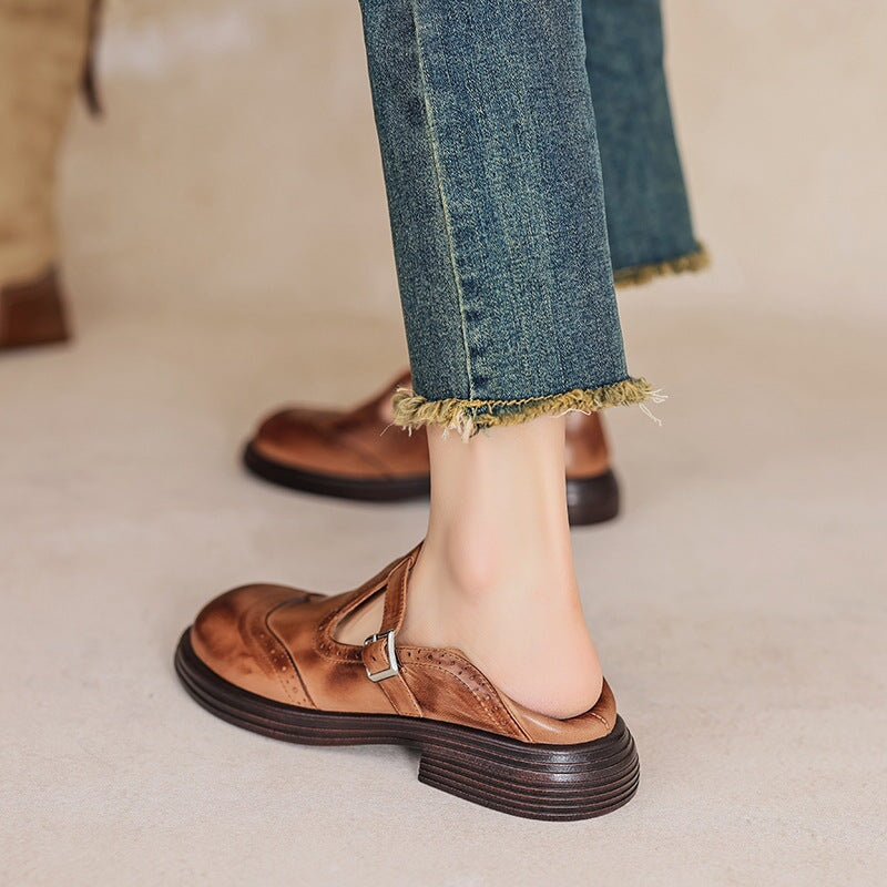 Mary Jane shoes brogue T-strap sheepskin upper in brown and black