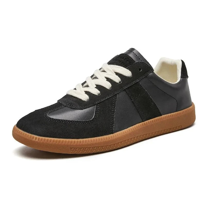 Men's retro sneakers with thick sole, lightweight and breathable casual design