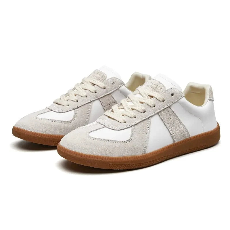 Men's retro sneakers with thick sole, lightweight and breathable casual design