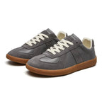 Men's retro sneakers with thick sole, lightweight and breathable casual design