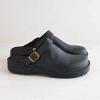 Men leather orthopedic clogs with non-slip sole and cushioned insole