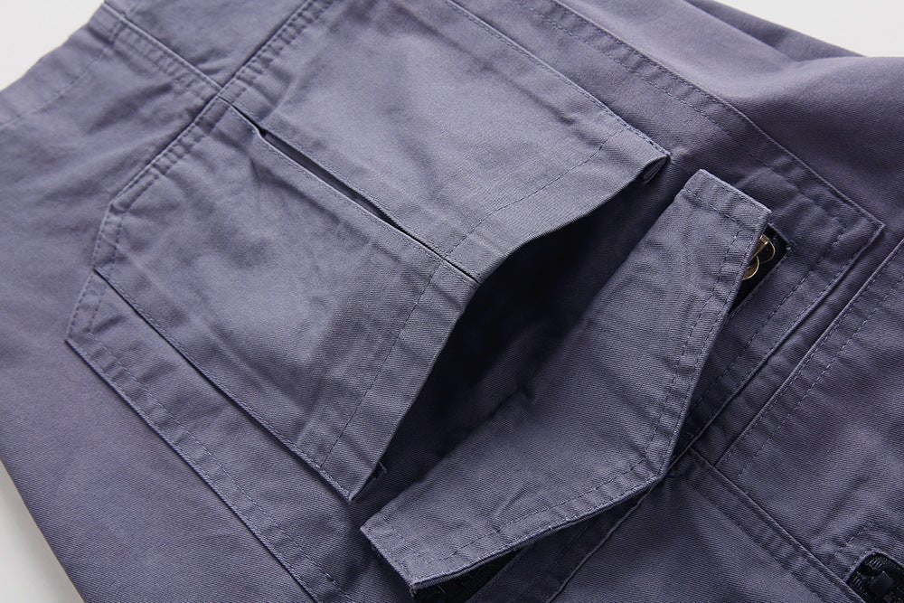 Men cargo shorts with zip pockets in multiple colours