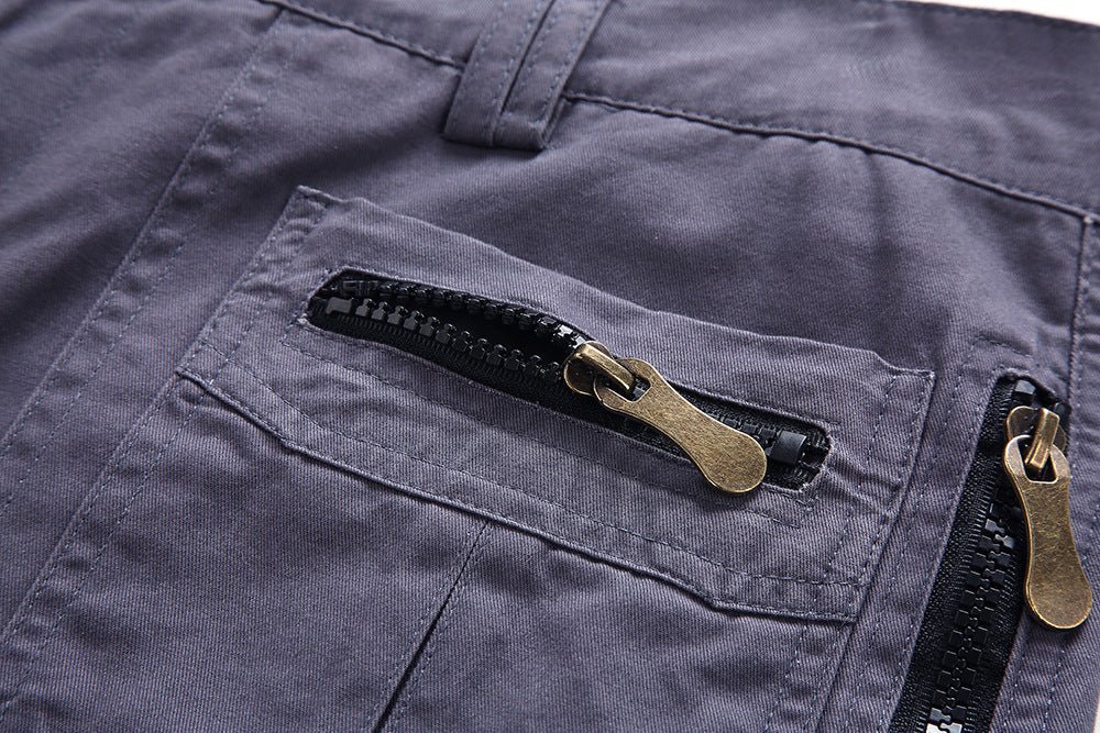 Men cargo shorts with zip pockets in multiple colours