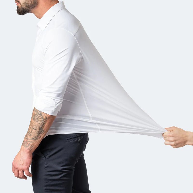 Men's wrinkle-free dress shirt, breathable fabric for work and casual wear