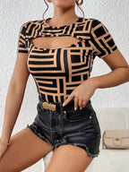 Women's T-shirt with elegant neckline cut in Black/Beige, elegant fit
