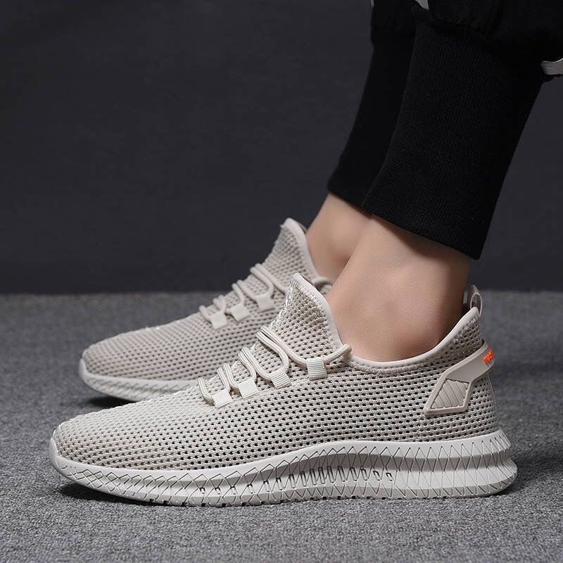 Men's breathable mesh sneakers lightweight lace-up flexible sole casual athletic