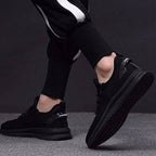 Men's breathable mesh sneakers lightweight lace-up flexible sole casual athletic