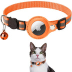 Cat GPS tracker collar with reflective design and quick release closure