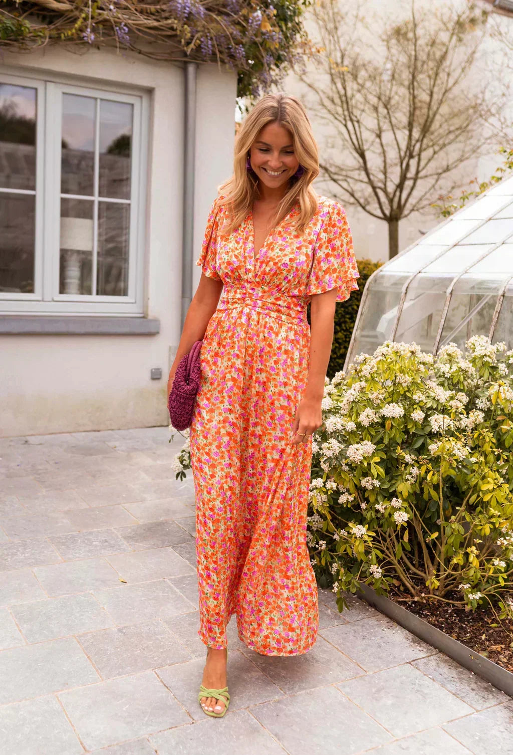 Women's floral maxi dress with short flutter sleeves and V-neckline, summer style