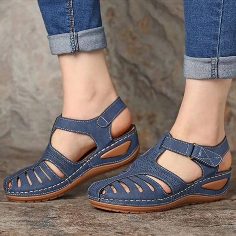 Women's orthopedic sandals with arch support and adjustable Velcro straps, Roman style