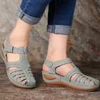 Women's orthopedic sandals with arch support and adjustable Velcro straps, Roman style