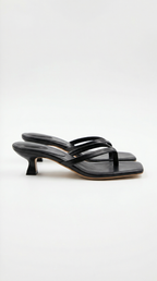 Women's low heel sandals open toe casual summer strappy design