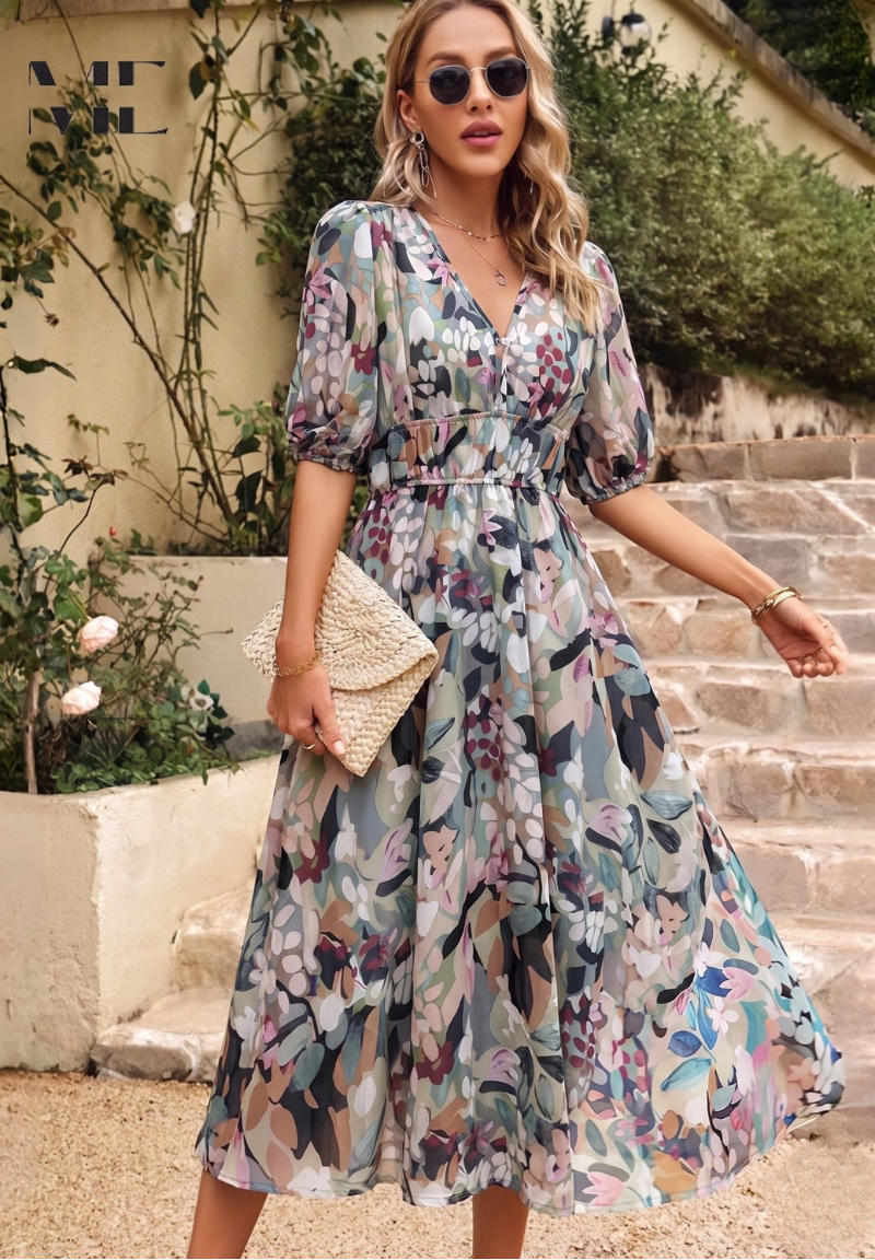 Floral midi dress with puff sleeves and flattering waist-tailored fit