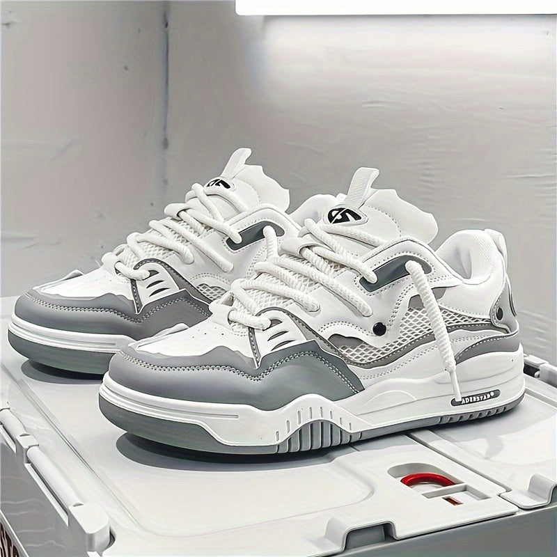 Men's chunky sneakers with thick sole in urban casual style