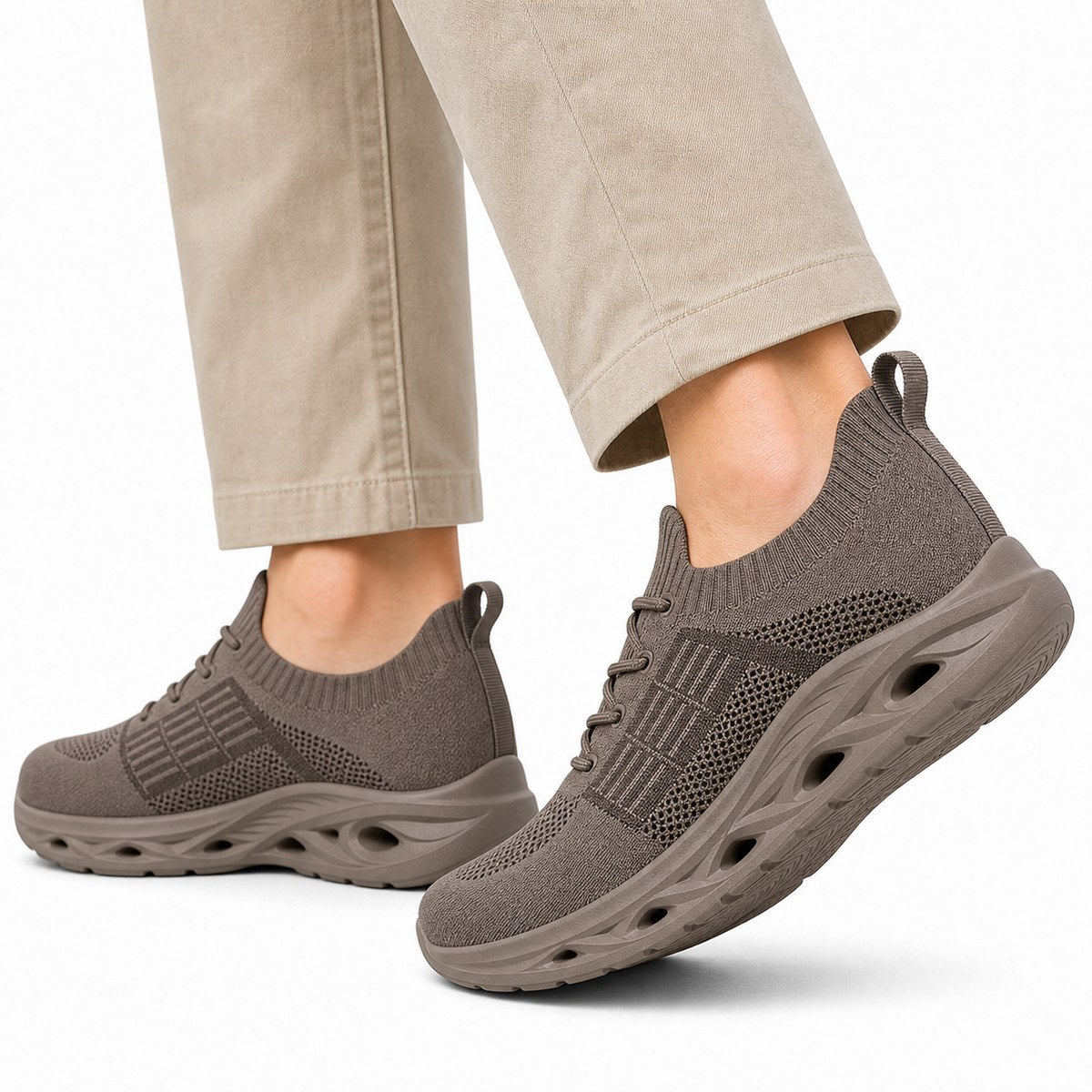 Walking sneakers wide toe box orthopedic flexible sole lace-up, available in 6 colours
