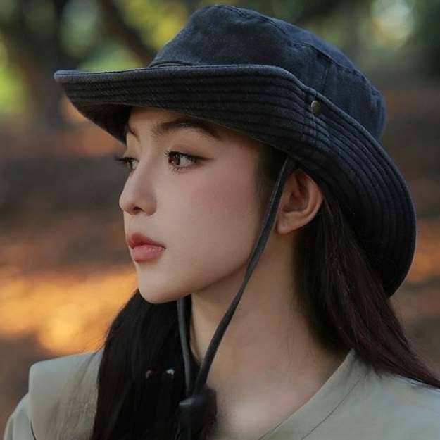 Women UPF 50+ wide brim sun hat adjustable chin strap packable