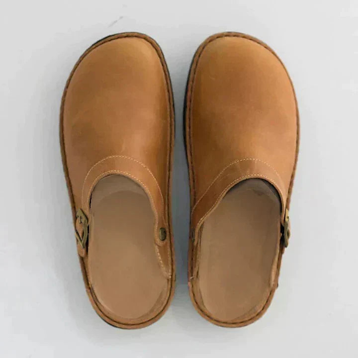 Men leather orthopedic clogs with non-slip sole and cushioned insole