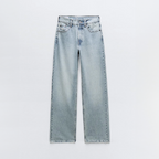 Women's vintage ripped jeans straight leg light blue denim with contrast pockets